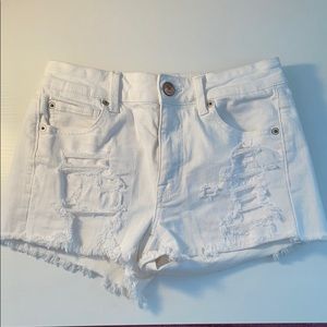 White denim jean shorts